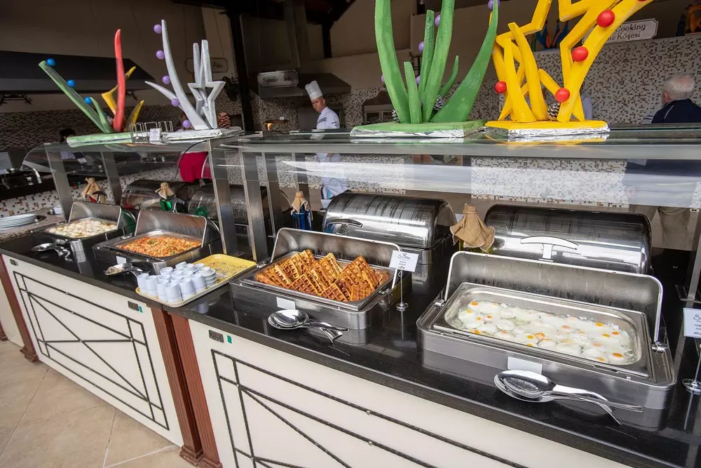 سلف صبحانه هتل ساندیا بای لیبرتی سان سیتی